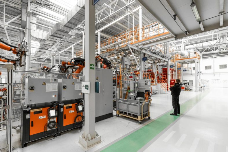 Bisnis Manufaktur